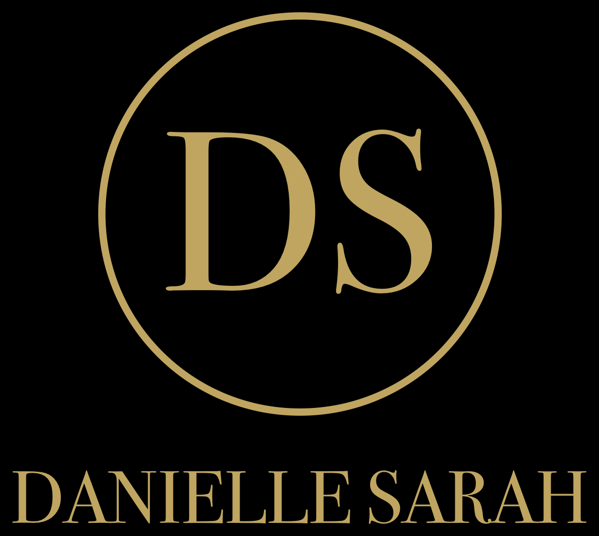 Danielle Sarah logo